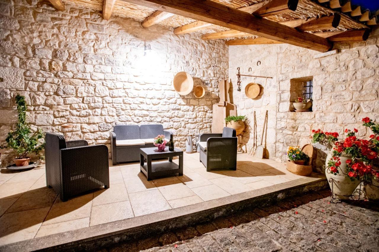 Borgo Monachella Bed & Breakfast Ragusa Exterior photo